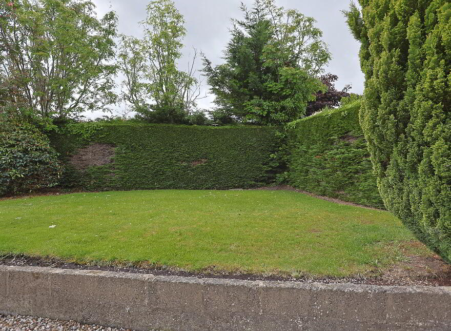 5 Castle Parade, Richhill, Armagh, BT61 9QQ