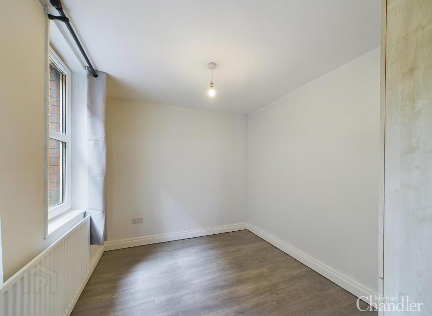 Apt 2, 90 University Avenue, Belfast, BT7 1GY