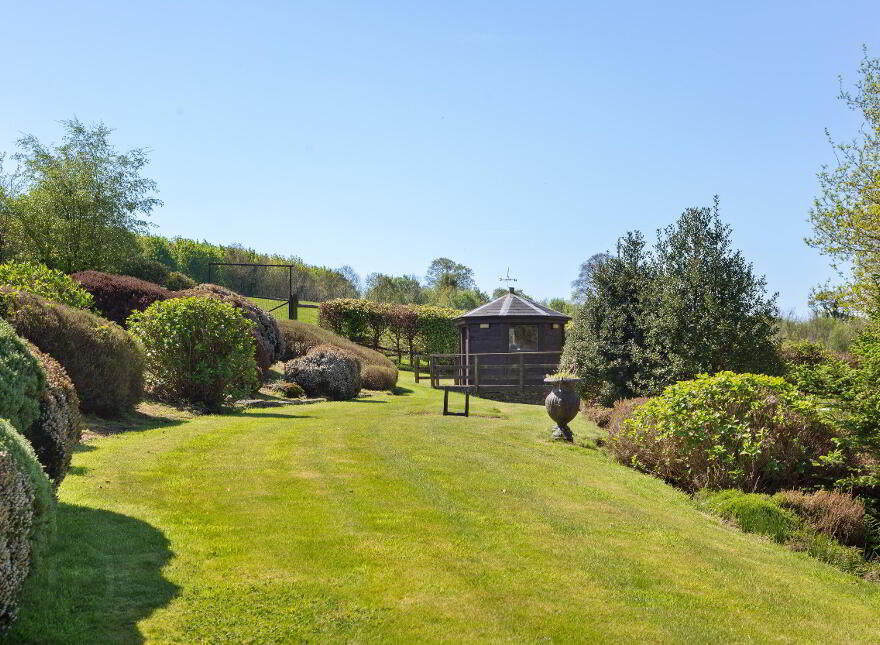 Chatsworth Lodge (with, C 10 Acres), Ballyarthur, Woodenbridge, Y14NC83