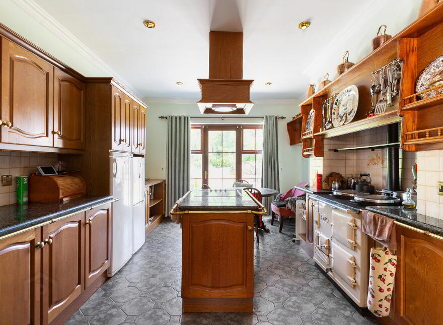 Chatsworth Lodge (with, C 10 Acres), Ballyarthur, Woodenbridge, Y14NC83