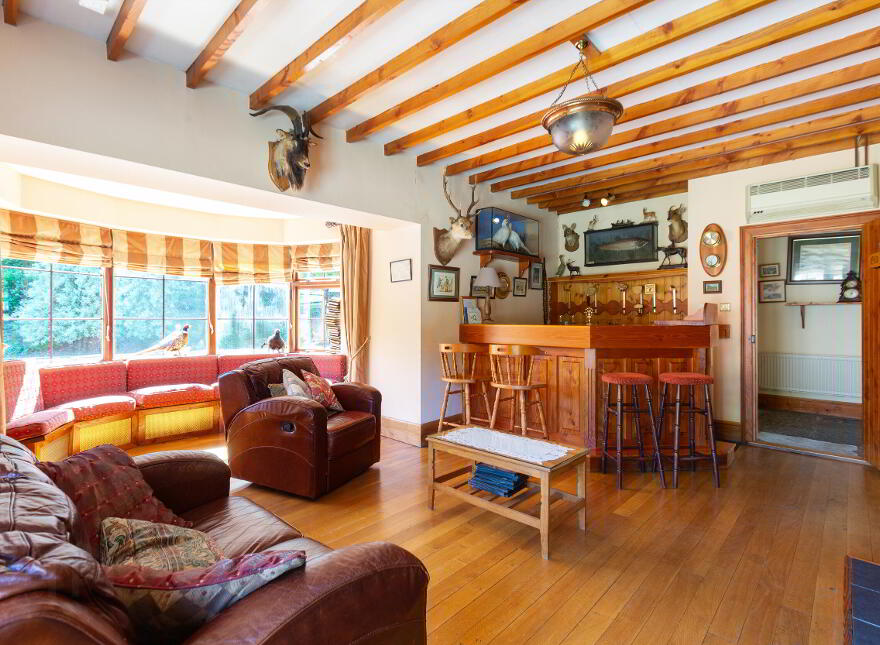 Chatsworth Lodge (with, C 10 Acres), Ballyarthur, Woodenbridge, Y14NC83
