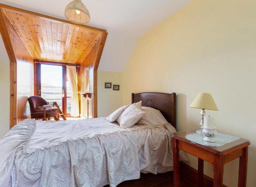 Chatsworth Lodge (with, C 10 Acres), Ballyarthur, Woodenbridge, Y14NC83