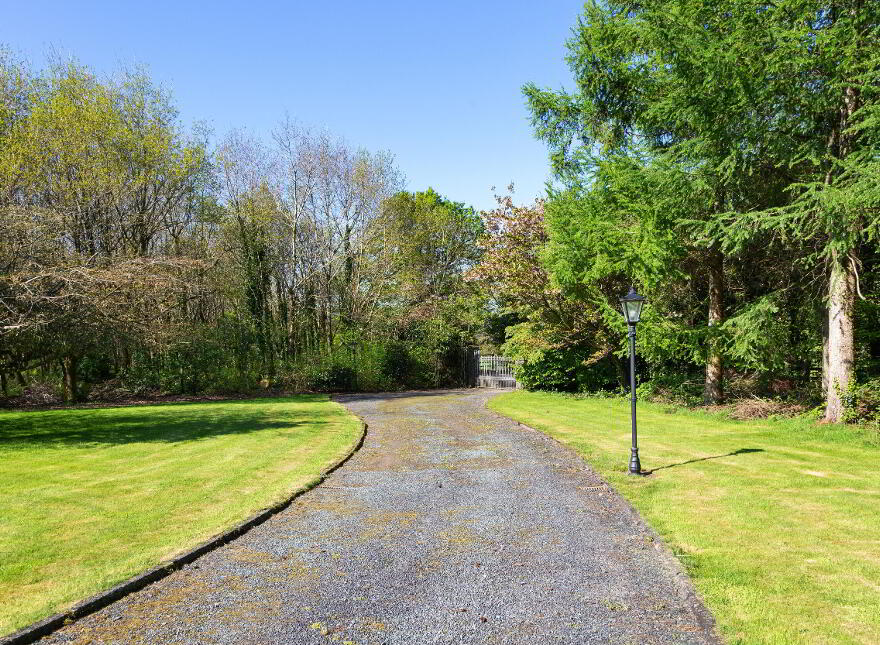 Chatsworth Lodge (with, C 10 Acres), Ballyarthur, Woodenbridge, Y14NC83
