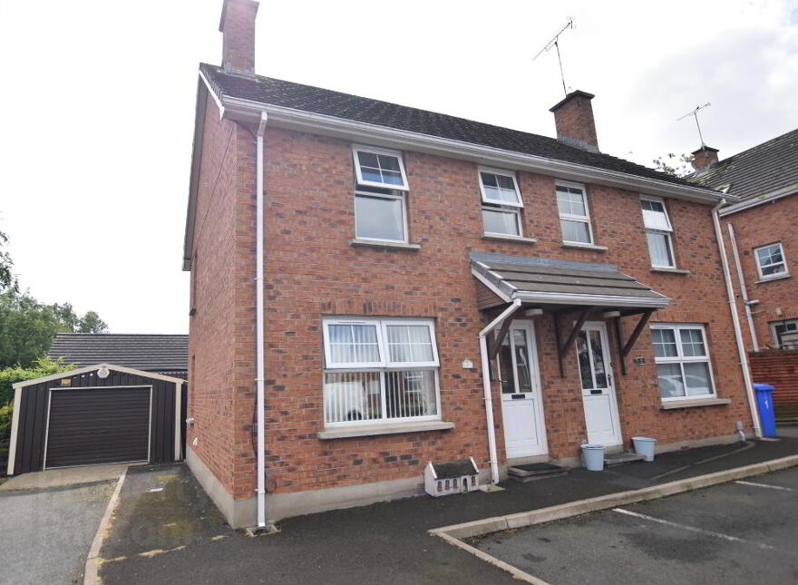 2 Molesworth Court, Cookstown, BT80 8XF photo