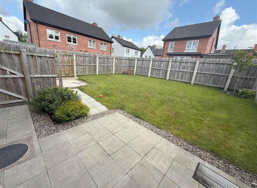 49 Loughshore Manor, Newtownabbey, BT37 9FD