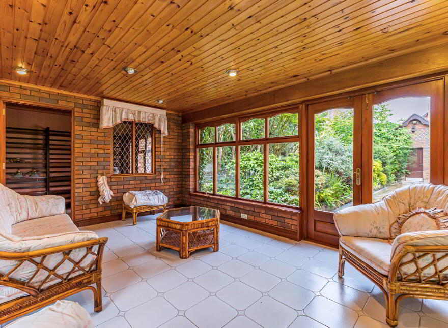The Lodge, 1 Sandringham Court, Hillsborough, BT26 6RB