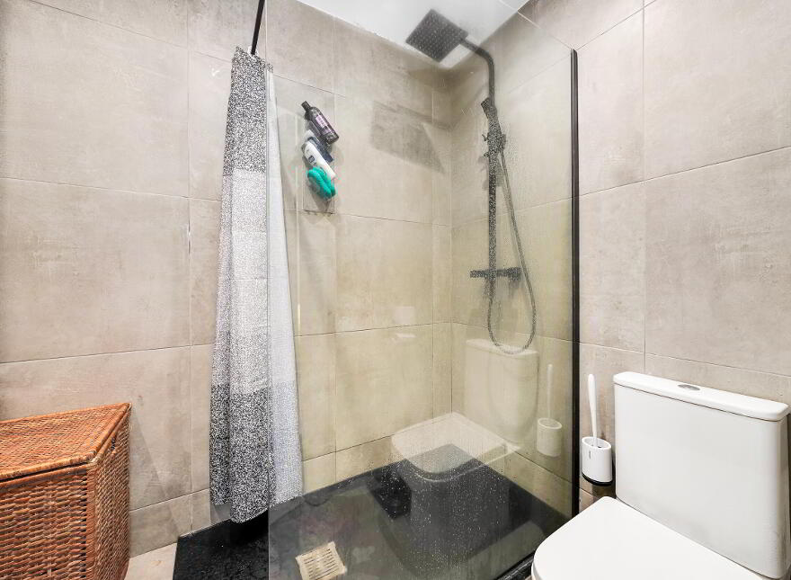 6 Liberty Court, Clanbrassil Street, Dublin, D08V2Y2