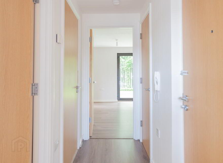 Titanic Walk, Apt 22 13 Ballymacarrett Road, Belfast, BT4 1BT