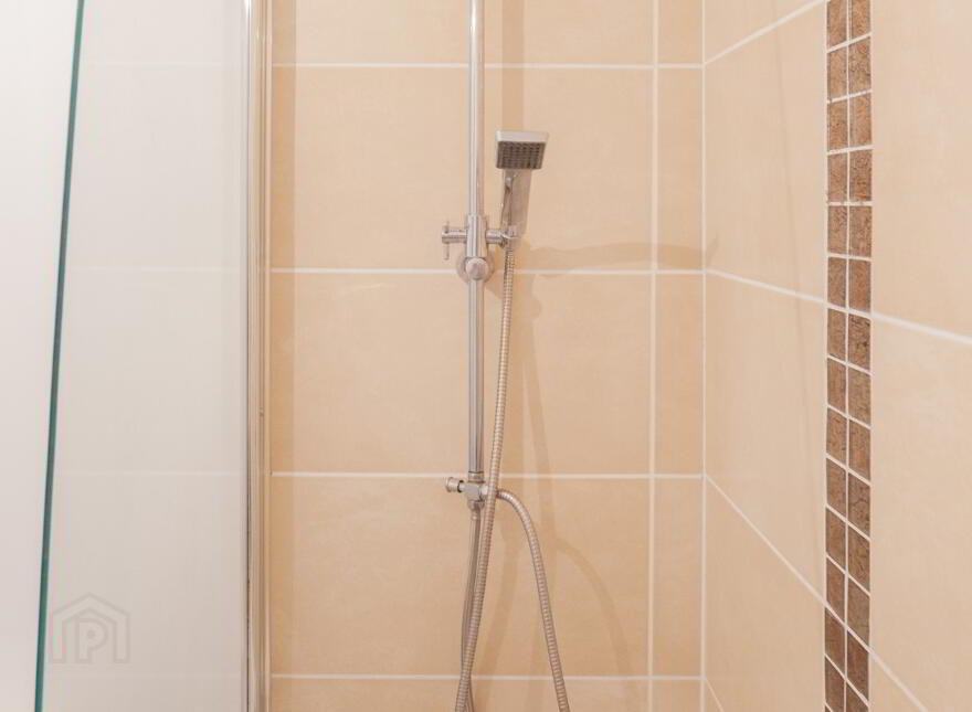 Titanic Walk, Apt 22 13 Ballymacarrett Road, Belfast, BT4 1BT