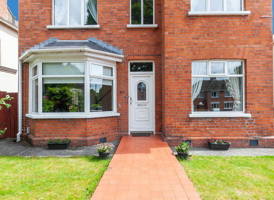 227 Cavehill Road, Belfast, BT15 5BQ
