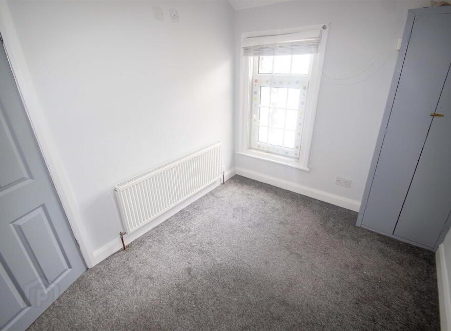 17 John Street, Off Falls Road, Belfast, BT12 4AG