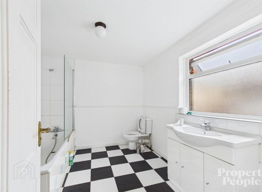 16 Rutland St, Belfast, BT7 2FJ