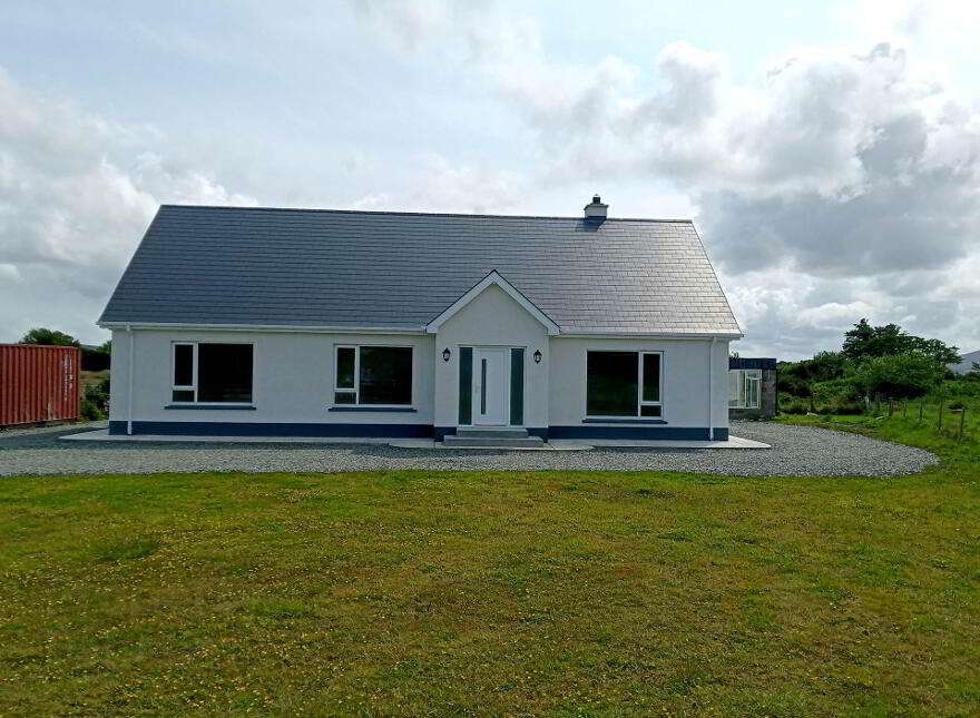 Drumcarbit, Malin, F93TW90 photo