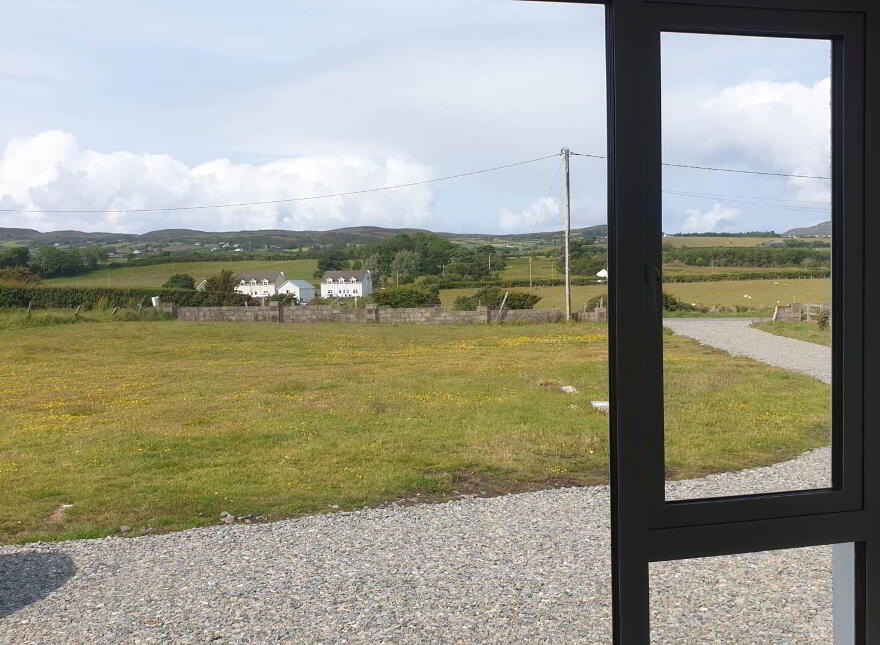 Drumcarbit, Malin, F93TW90