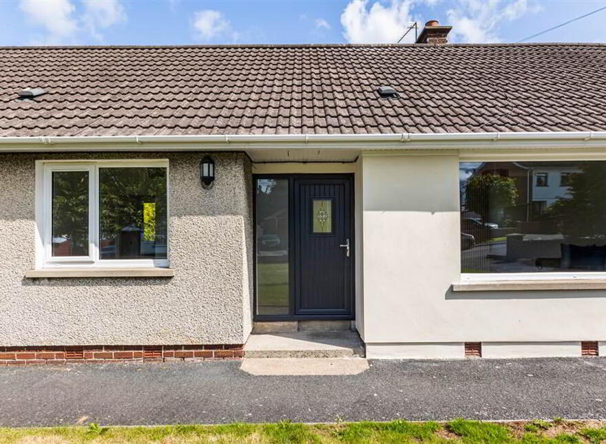 Fully Renovated, 6 Plantation Avenue, Lisburn, BT27 5BL