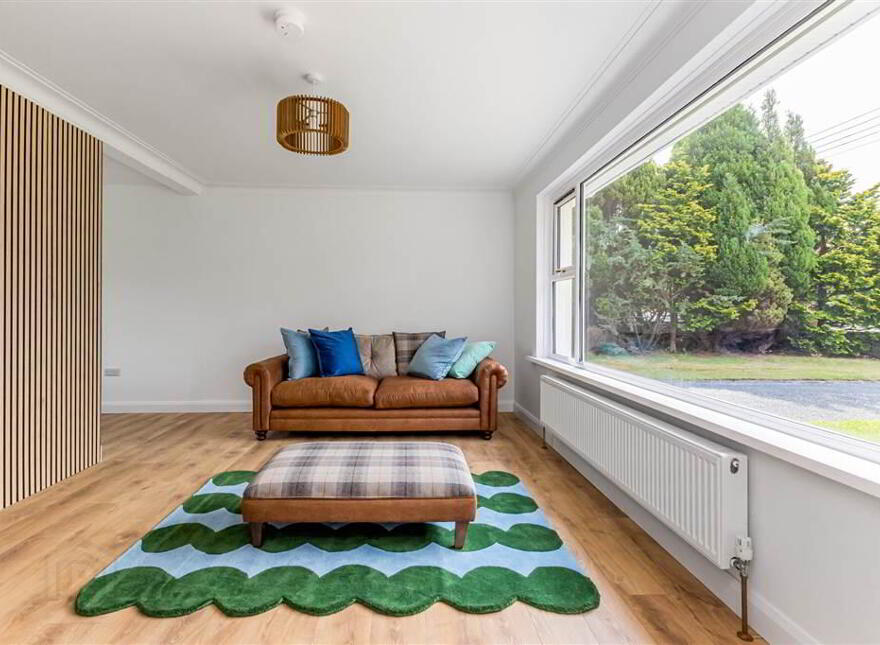 Fully Renovated, 6 Plantation Avenue, Lisburn, BT27 5BL