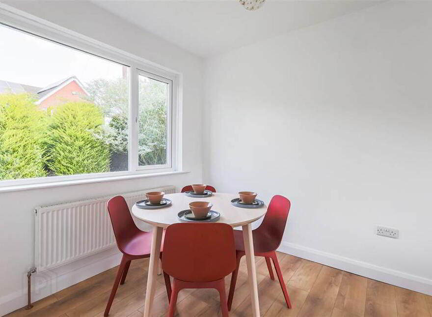 Fully Renovated, 6 Plantation Avenue, Lisburn, BT27 5BL