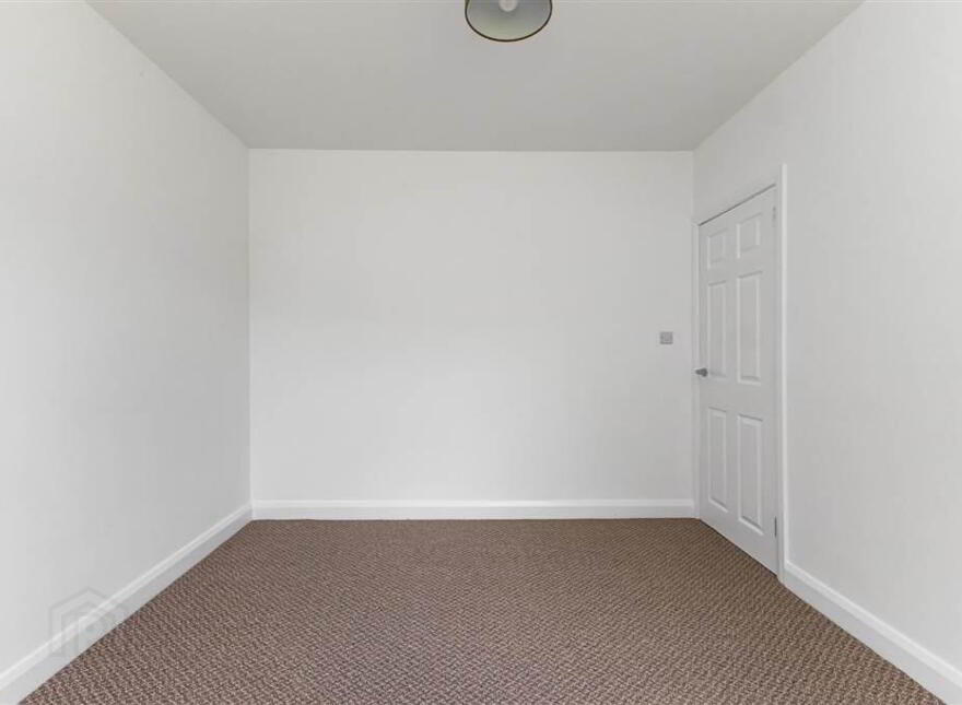Fully Renovated, 6 Plantation Avenue, Lisburn, BT27 5BL