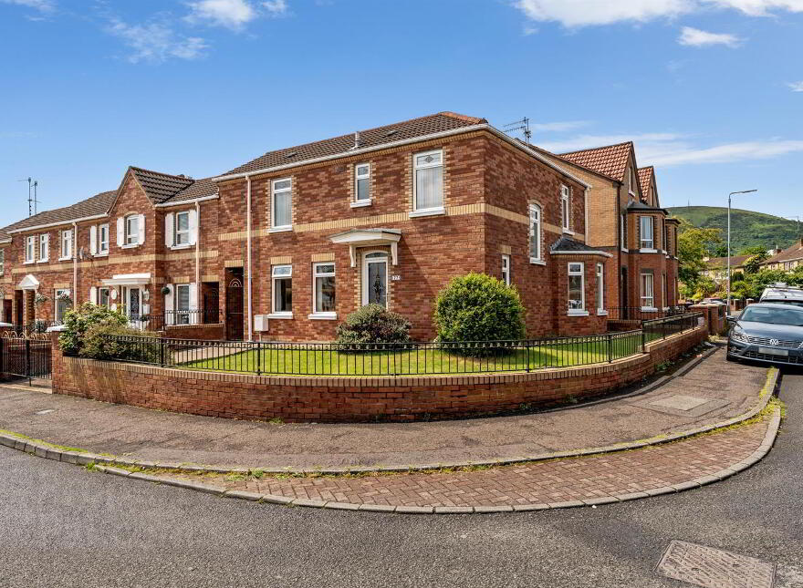 77 Cluain Mor Drive, Springfield Road, Belfast, BT12 7UA photo