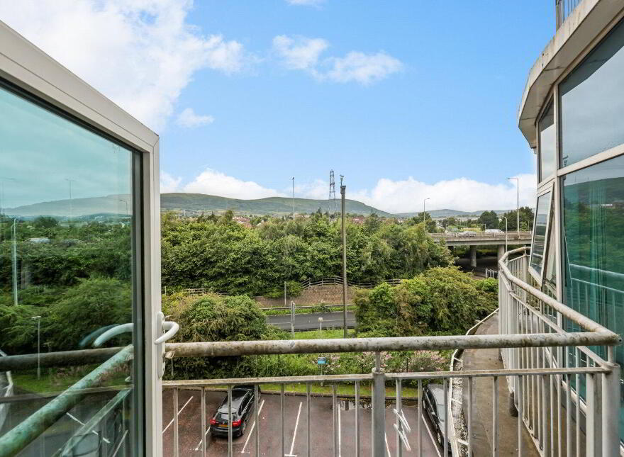 30 Woodlands Manor, Stockmans Lane, Belfast, BT9 7GL