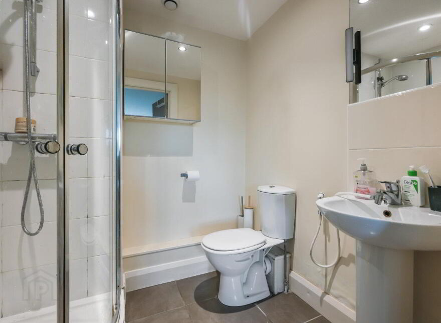 30 Woodlands Manor, Stockmans Lane, Belfast, BT9 7GL