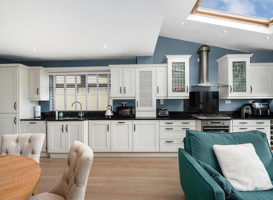 6 Temple Manor Grove, Walkinstown, Dublin, D12H526