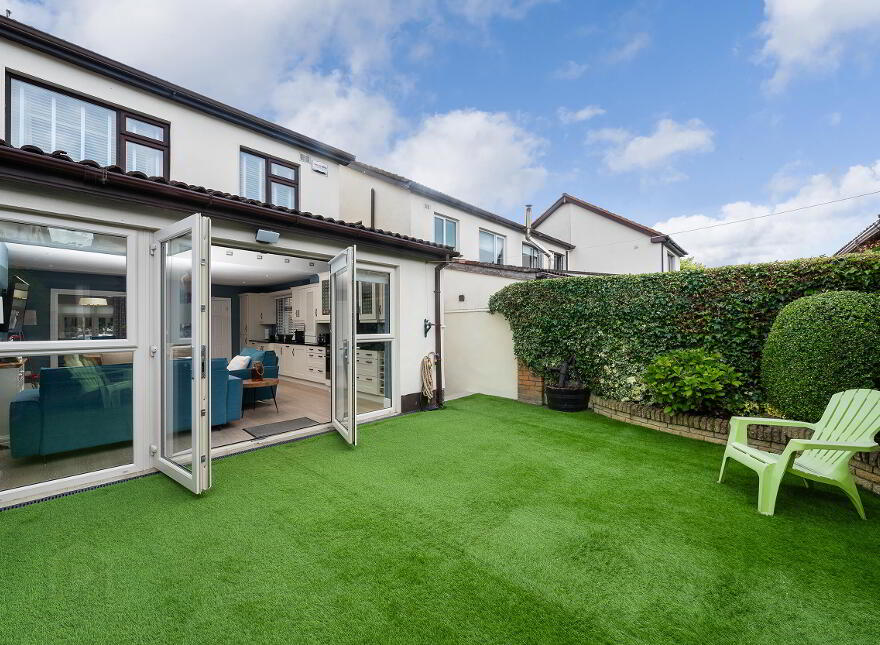 6 Temple Manor Grove, Walkinstown, Dublin, D12H526
