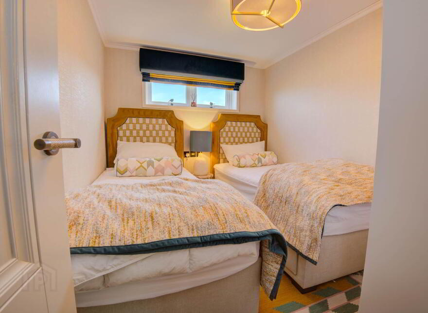Rosguill Holiday Park, Gortnaloughoge, Downings