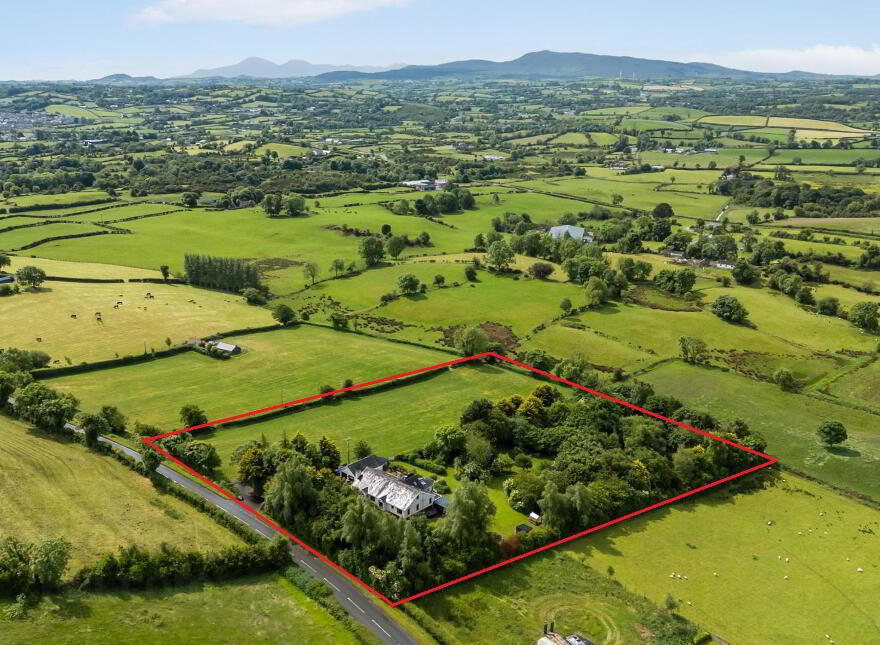 76a Magheraknock Road, Ballynahinch, BT24 8TJ photo