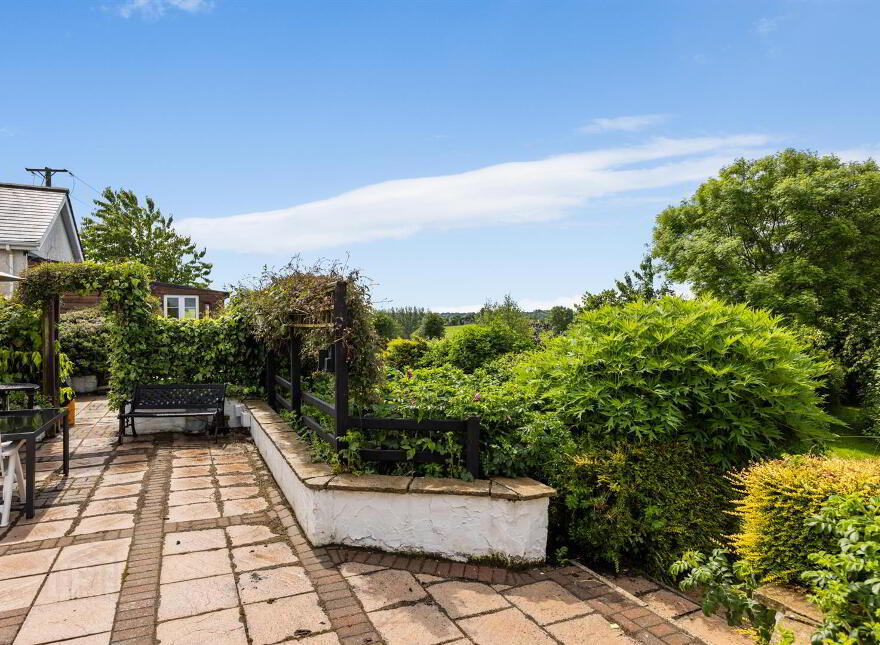 76a Magheraknock Road, Ballynahinch, BT24 8TJ