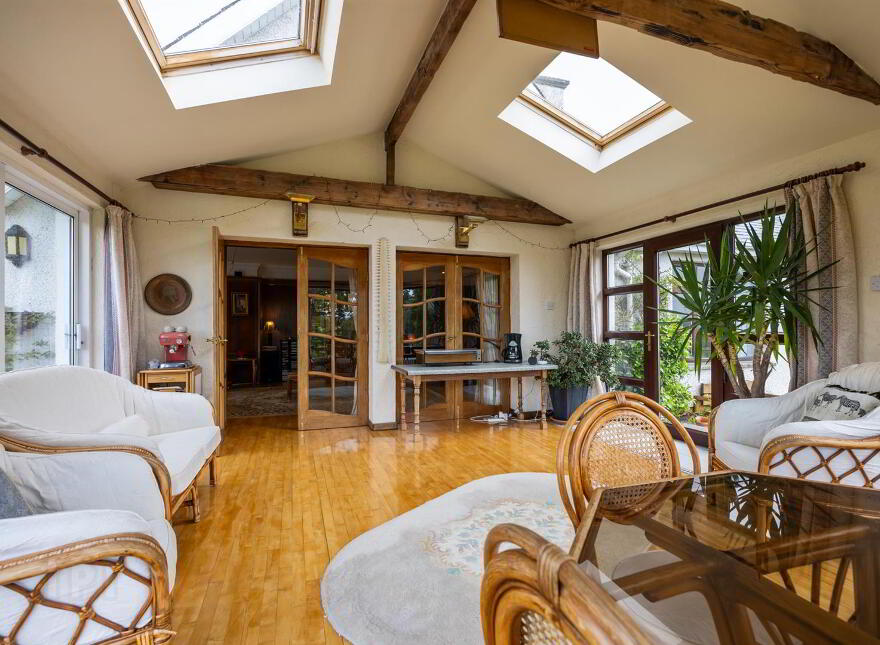 76a Magheraknock Road, Ballynahinch, BT24 8TJ