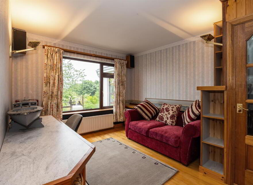 76a Magheraknock Road, Ballynahinch, BT24 8TJ