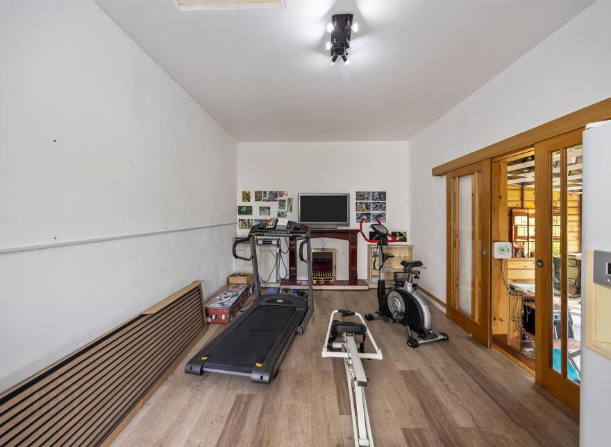 76a Magheraknock Road, Ballynahinch, BT24 8TJ