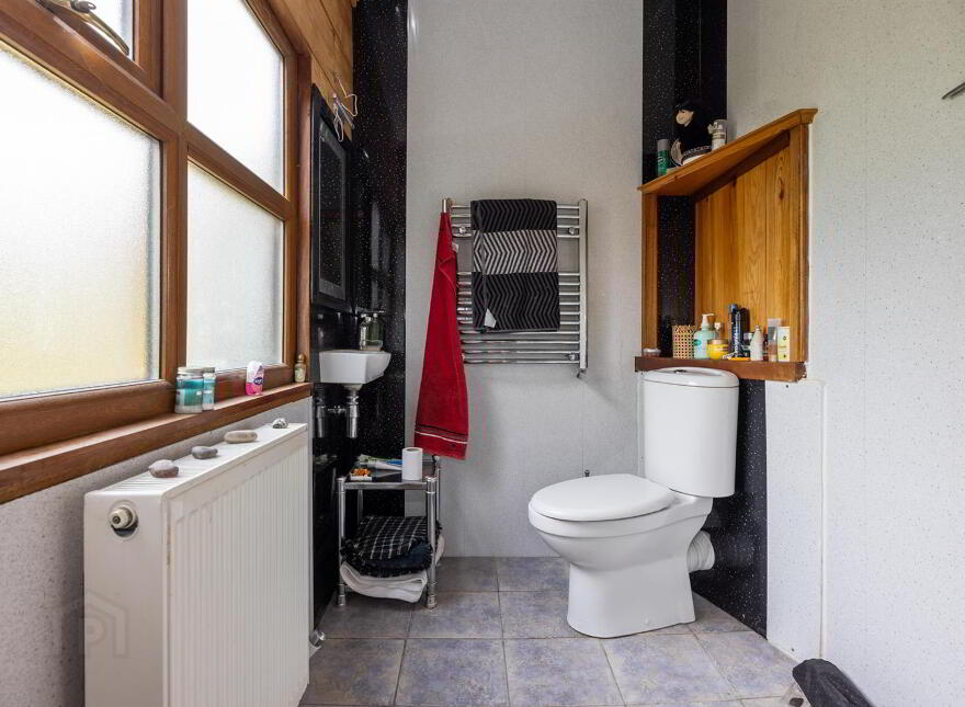 76a Magheraknock Road, Ballynahinch, BT24 8TJ