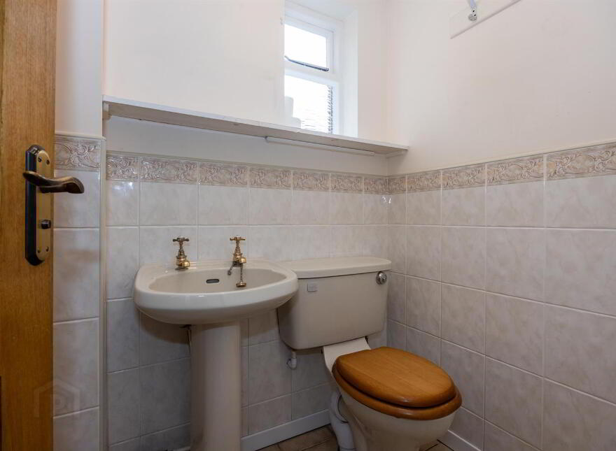 8 Manse Park, Newtownards, BT23 4TN