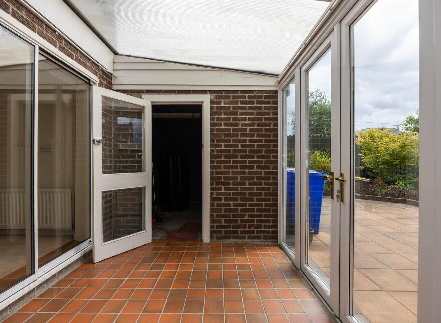 8 Manse Park, Newtownards, BT23 4TN