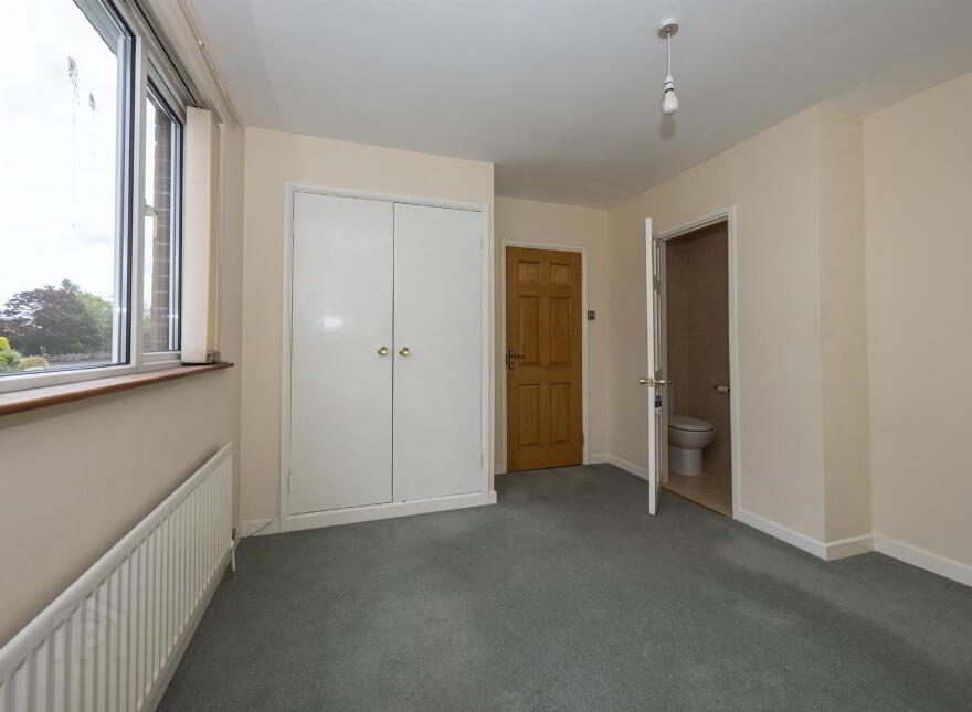 8 Manse Park, Newtownards, BT23 4TN