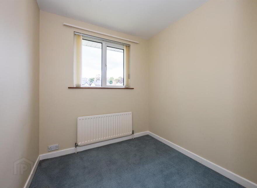 8 Manse Park, Newtownards, BT23 4TN