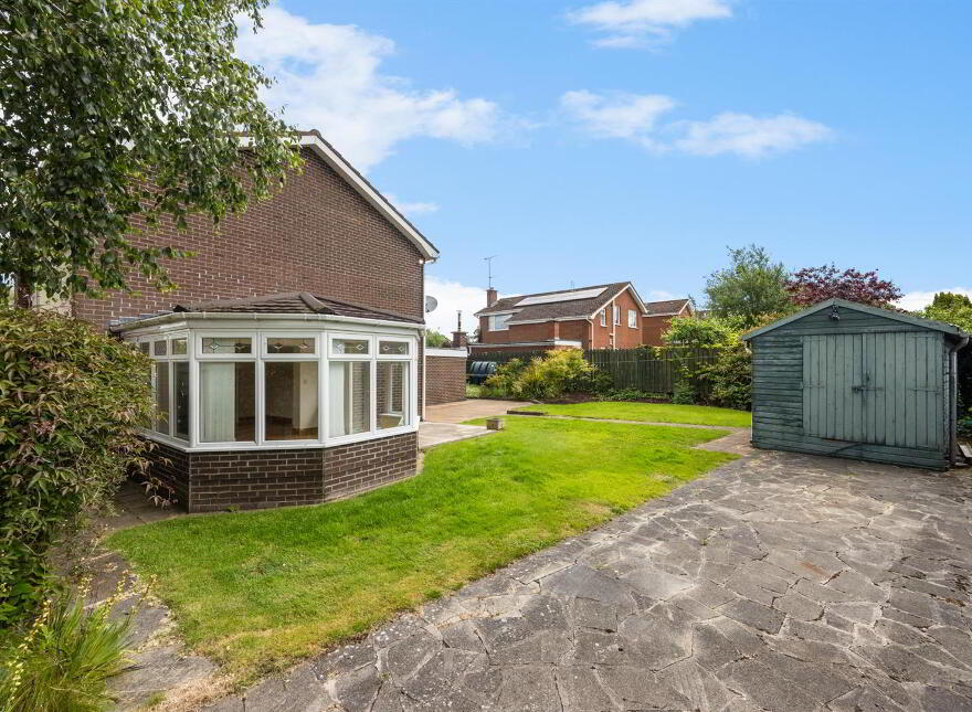8 Manse Park, Newtownards, BT23 4TN