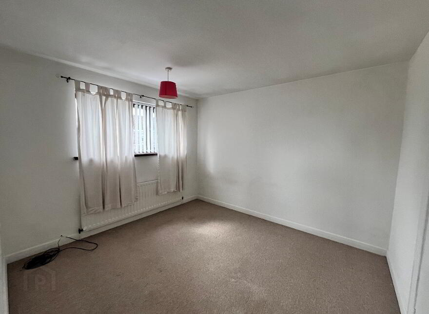 14 Kingsway, Carrickfergus, BT38 7JZ