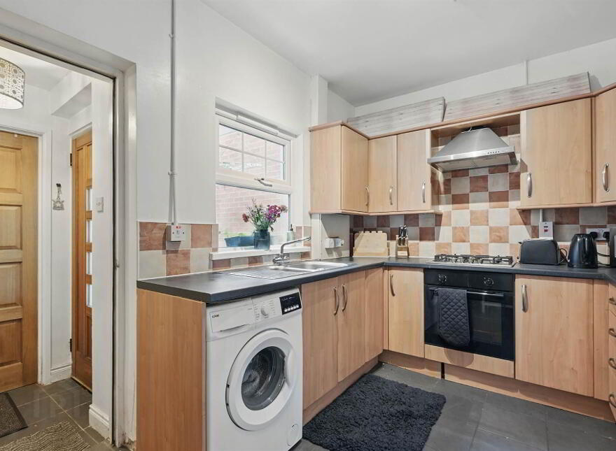 32 Great Northern Street, Belfast, BT9 7FN