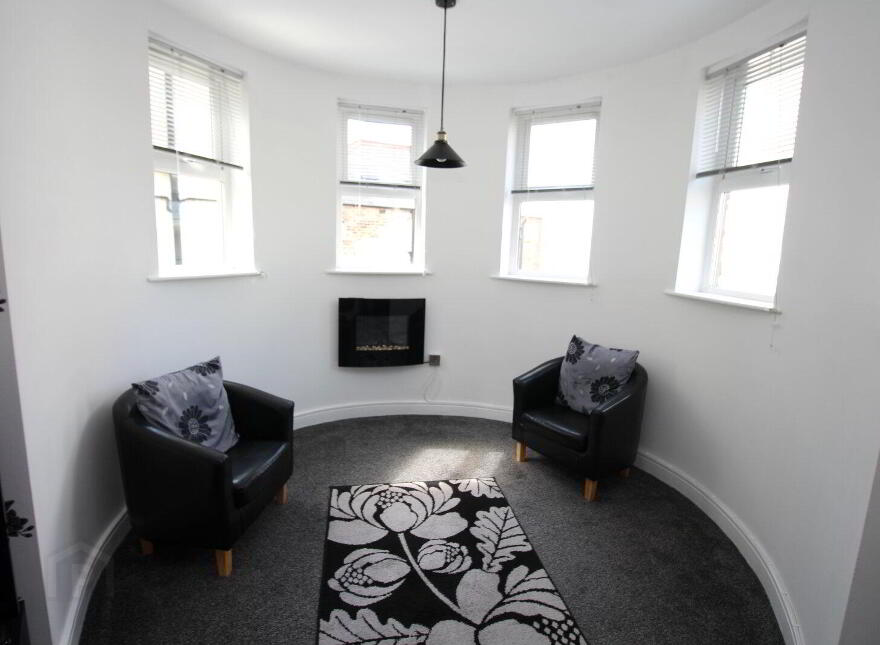 Apartment 5 Cheston Close, Carrickfergus, BT38 7FL
