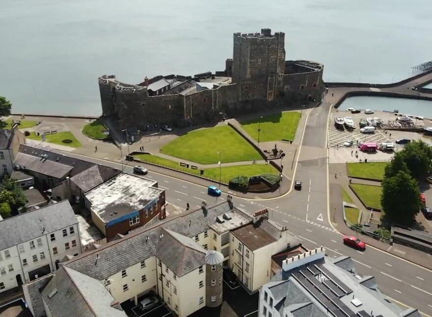 Apartment 5 Cheston Close, Carrickfergus, BT38 7FL