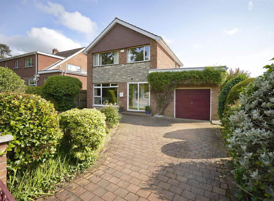 4 Invergarry Avenue, Holywood, BT18 0ND photo