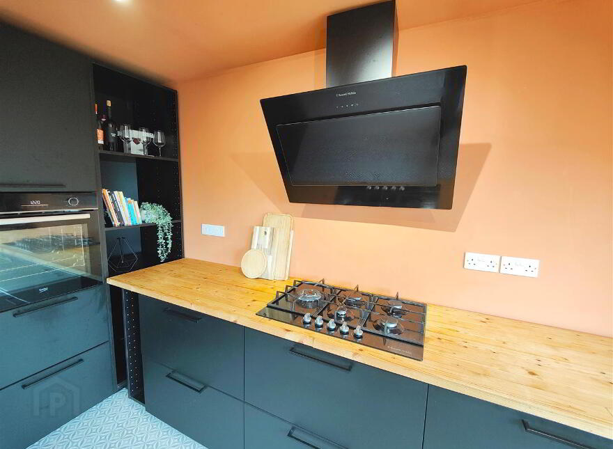 97 Benview Park, Belfast, BT14 8HU