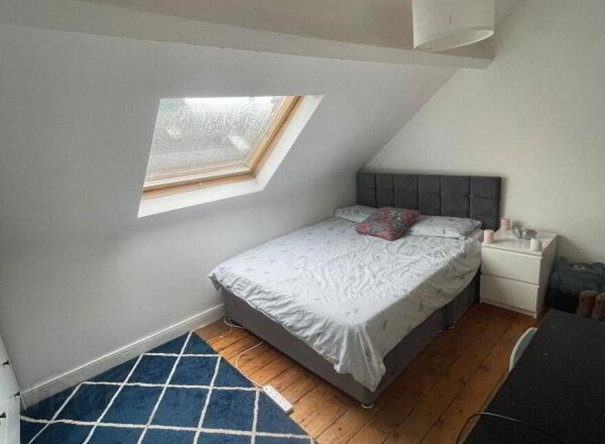 4 Artana Street, Belfast, BT8