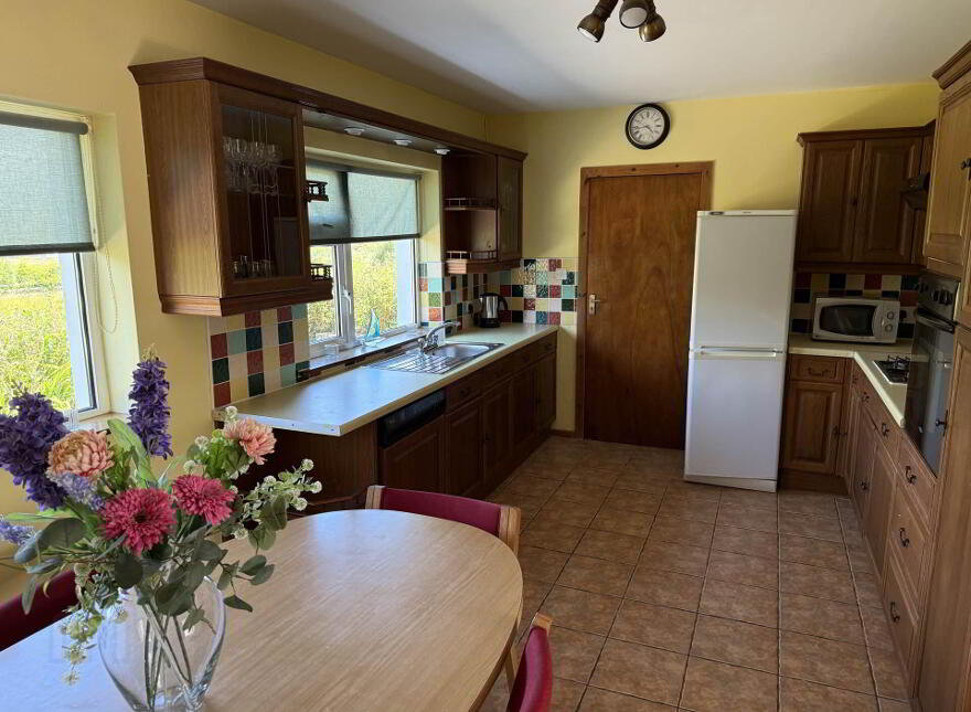 Carna Cottage, Garrynadur, Lispole