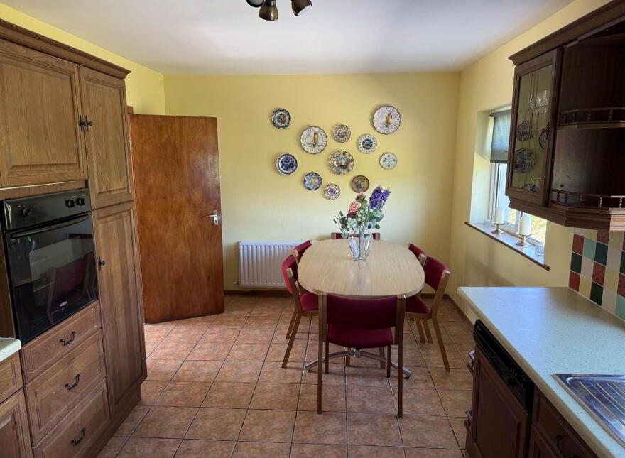 Carna Cottage, Garrynadur, Lispole
