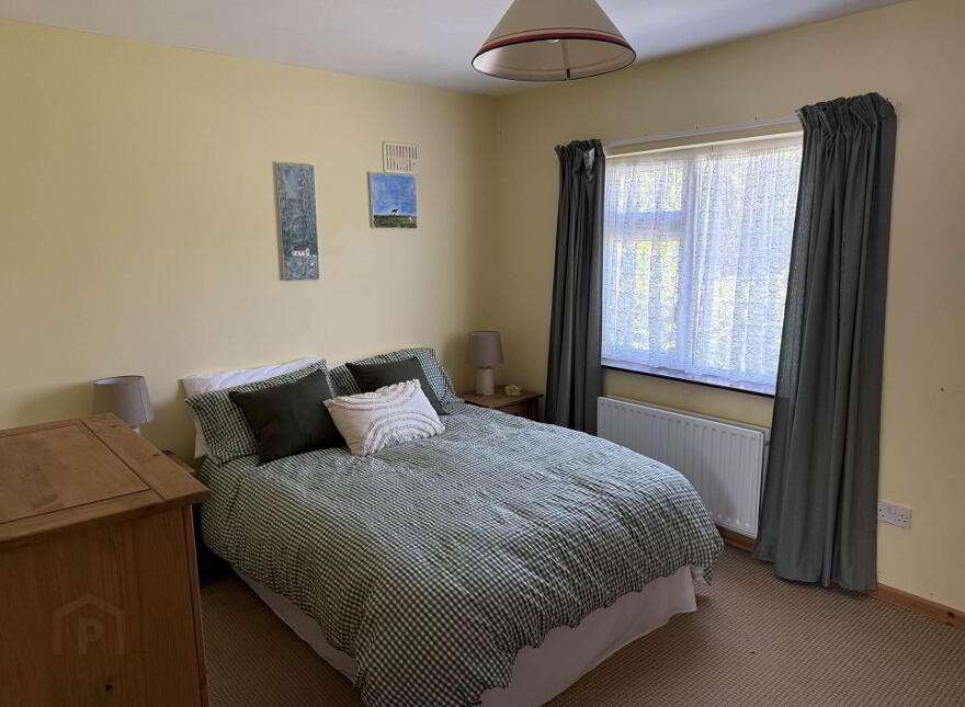 Carna Cottage, Garrynadur, Lispole