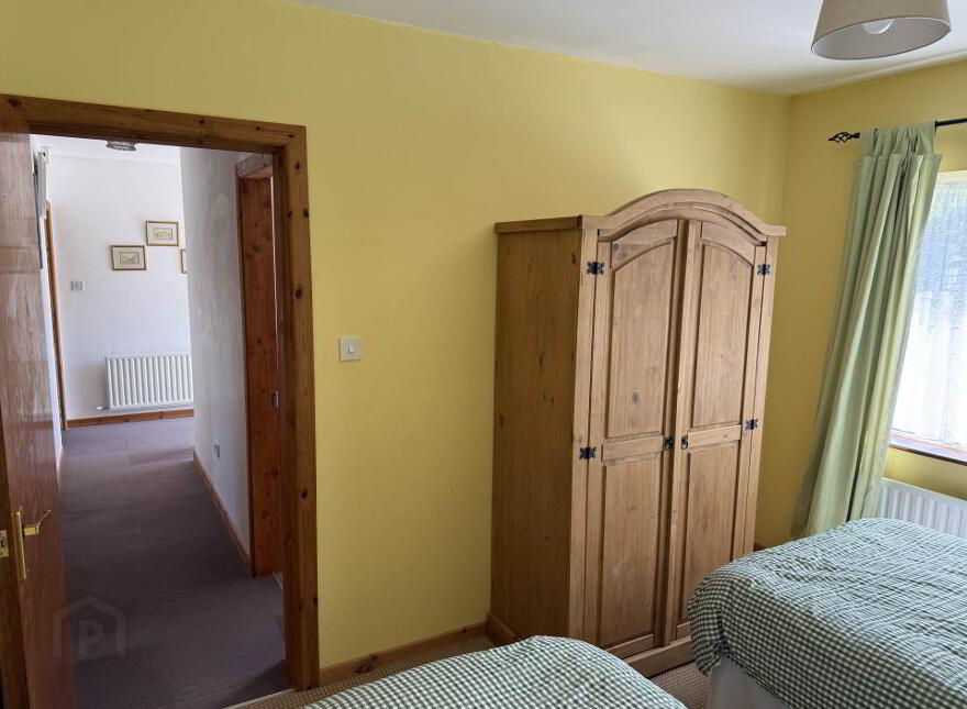 Carna Cottage, Garrynadur, Lispole